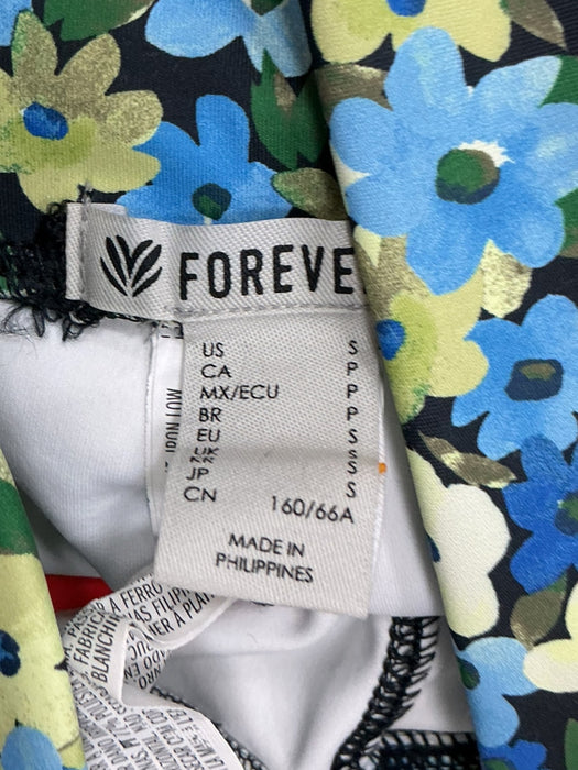 Short S (FOREVER 21)