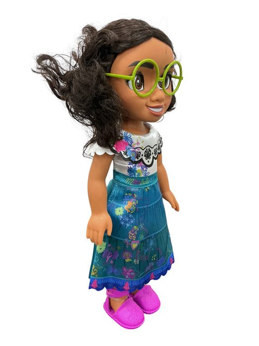 Mirabel Madrigal (DISNEY)