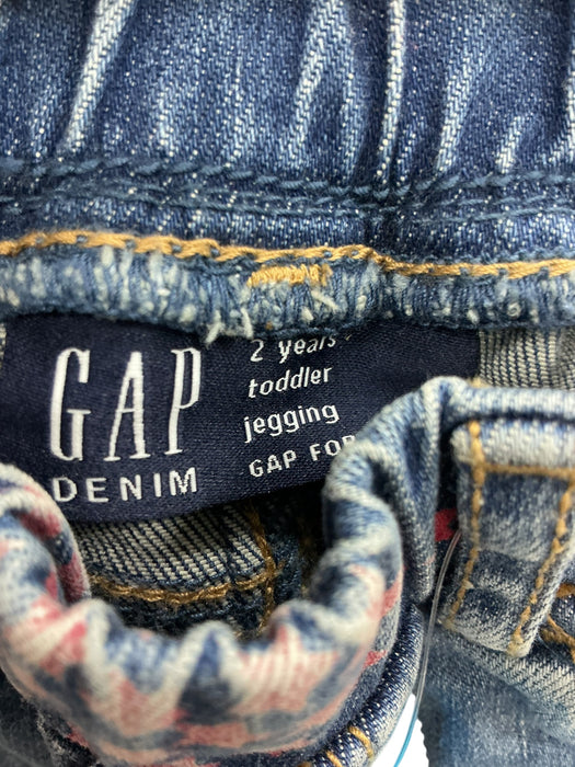 Pantalón para bebé 2Y (GAP)