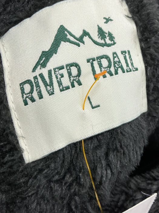 Chumpa L (RIVER TRAIL)