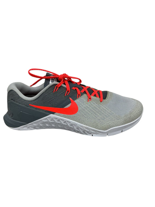 Tenis 10 (NIKE)