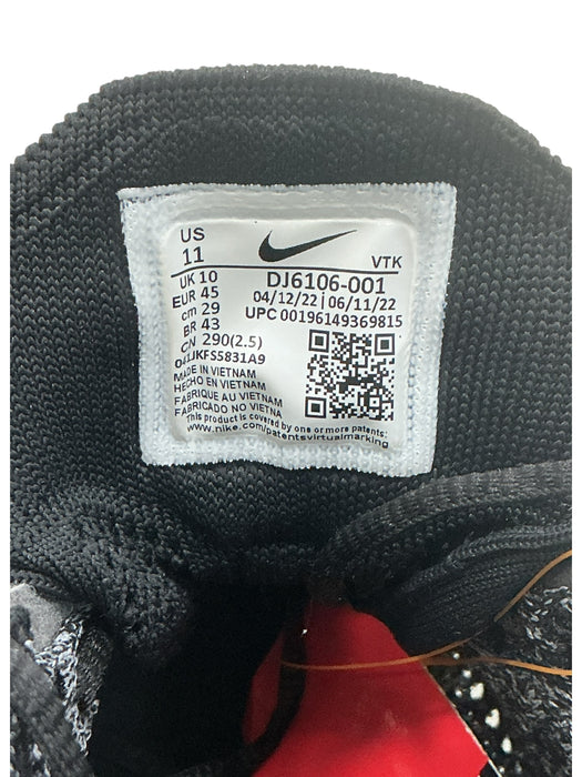 Tenis 11 (NIKE)
