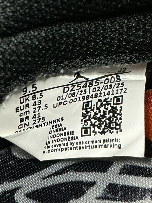 Tenis 9.5 (JORDAN)