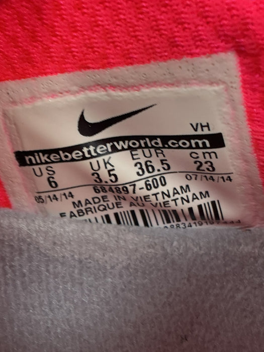 Tenis 6 (NIKE)