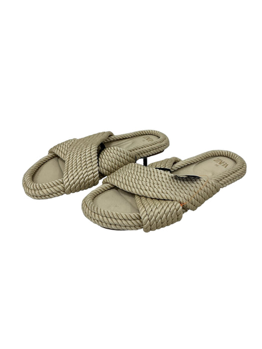 Sandalia 8 (ZARA)
