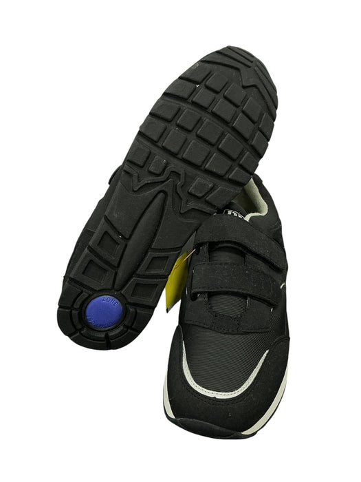 Tenis 7.5 (DUKE)