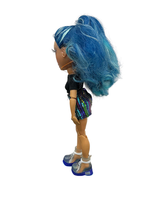 Amaya Raine (RAINBOW HIGH)