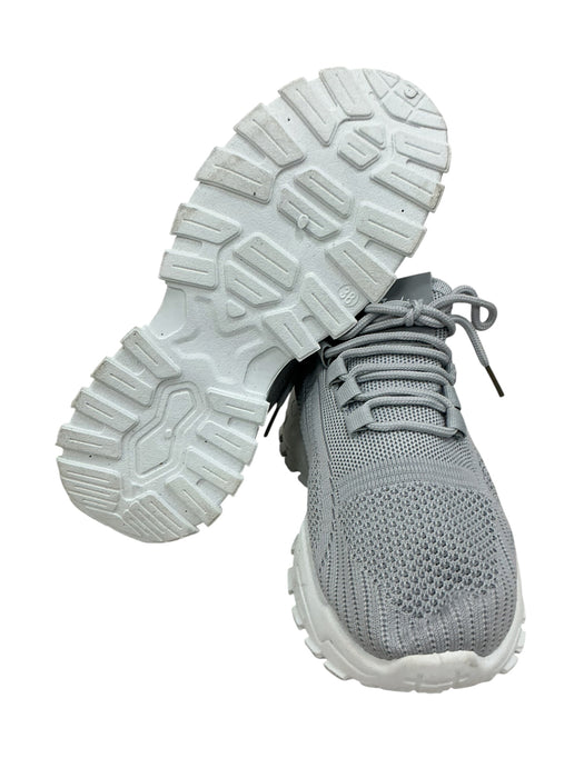 Tenis