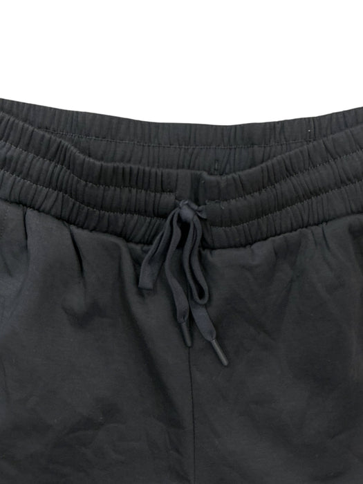 Short M (APANA)