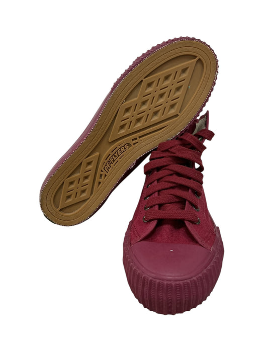 Tenis 8.5 (PF. FLYERS)