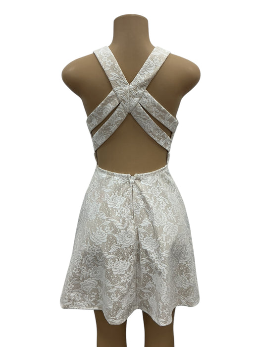 Vestido 1 (SPEECHLESS)