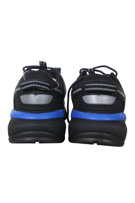 Tenis 8.5 (SURVIVORS)