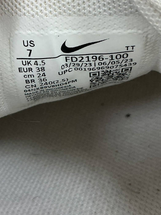 Tenis 7 (NIKE)