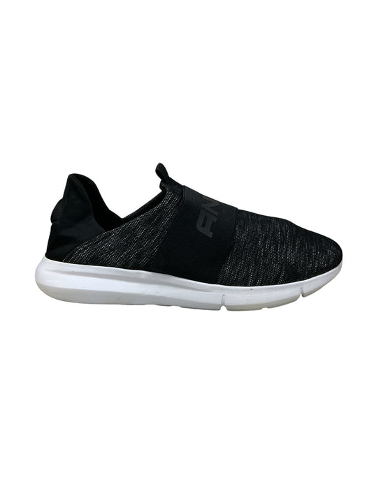 Tenis 11