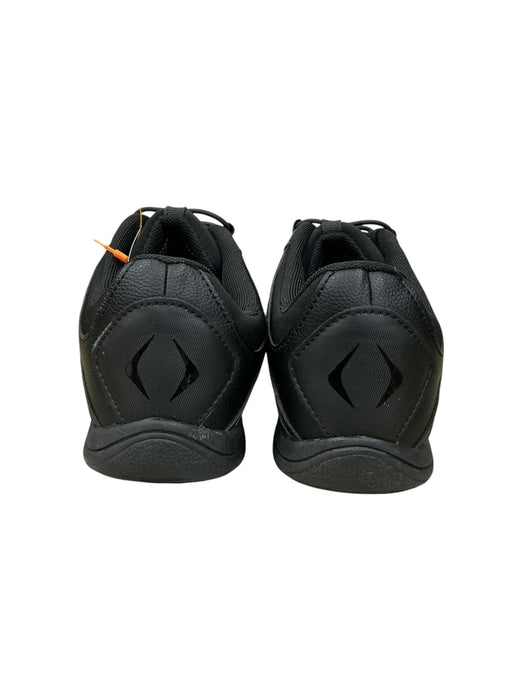 Tenis 7.5
