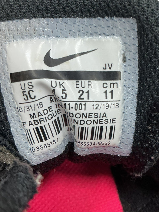Tenis para bebé 5C (NIKE)