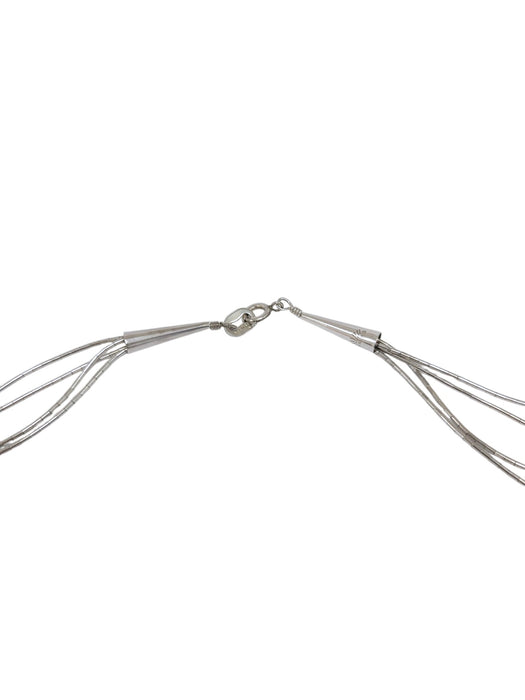 Collar de plata (925)