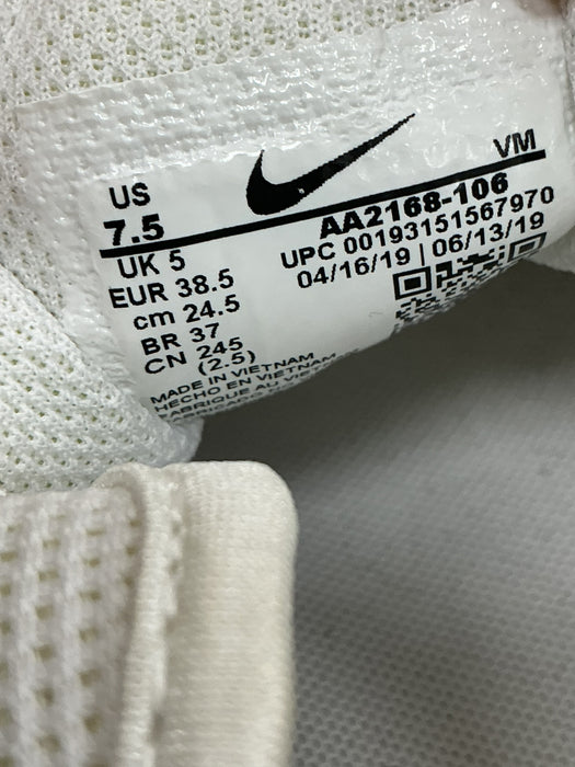 Tenis 7.5 (NIKE)