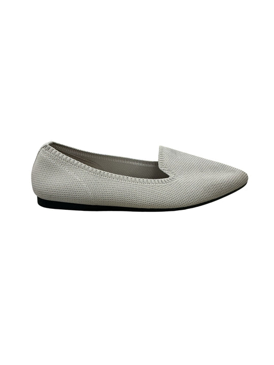 Zapato 6.5 (A NEW DAY)