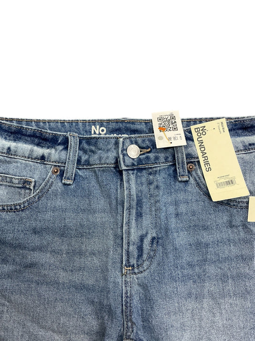 Short 2 (NO BOUNDARIES)