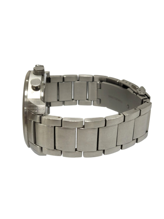 Reloj (MVMT)