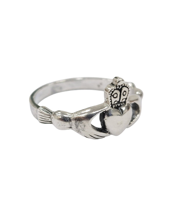 Anillo de plata