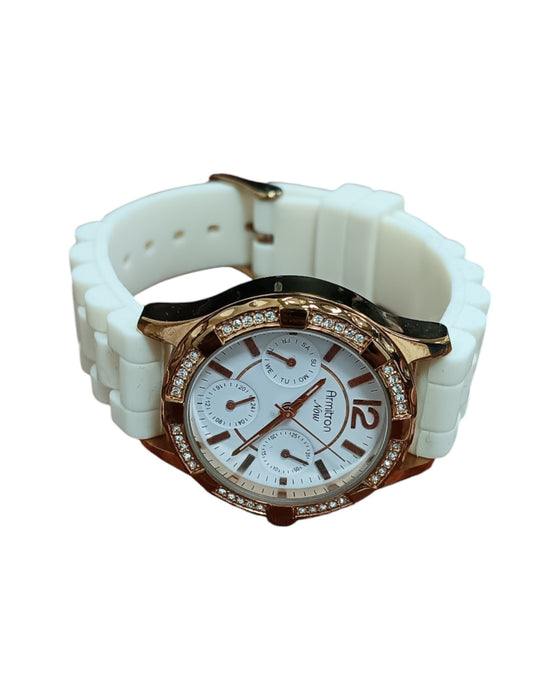 Reloj (ARMITRON)