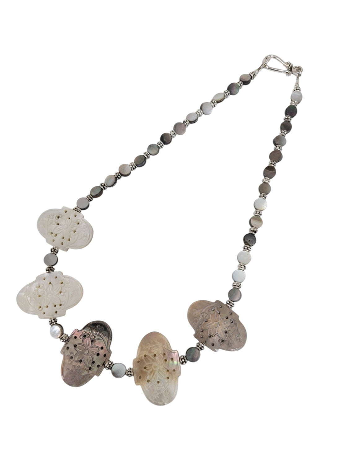 Collar de plata (925)