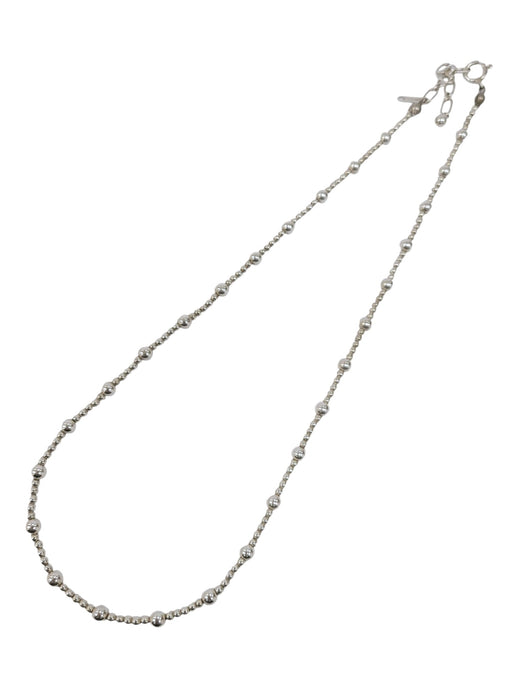 Collar de plata