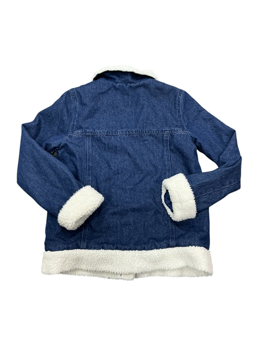 Chumpa L (URBAN REPUBLIC)