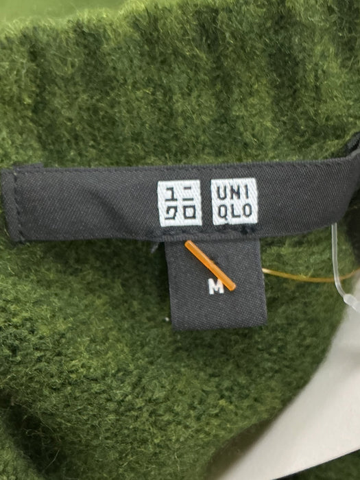 Suéter M (UNIQLO)