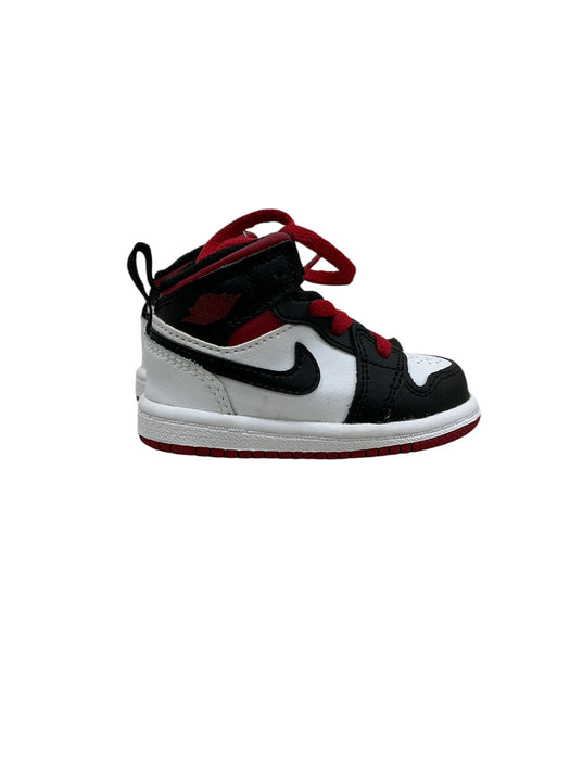 Tenis para bebé 4C  (JORDAN)