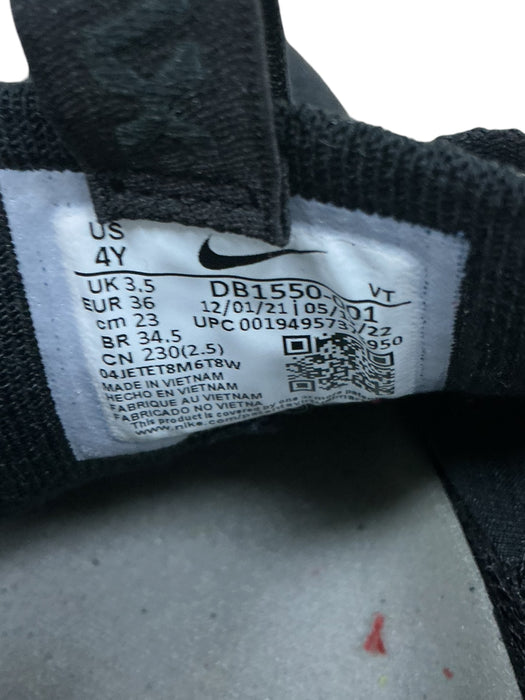 Tenis para niño 4Y (NIKE)