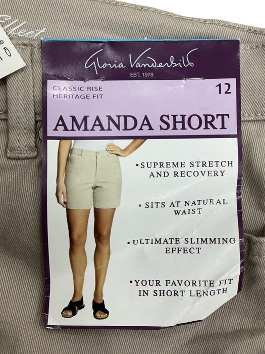 Short 12 (GLORIA VANDERBILT)