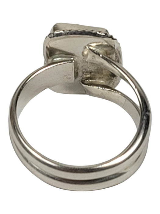 Anillo de plata