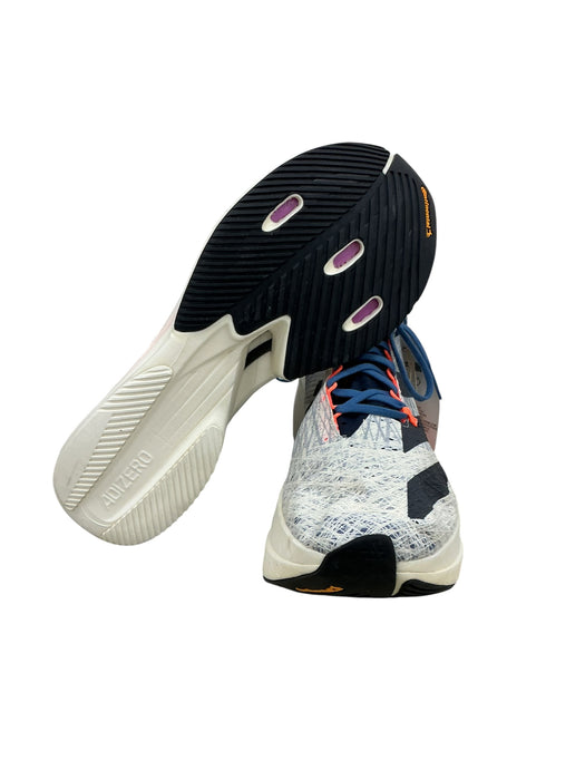 Tenis 8.5