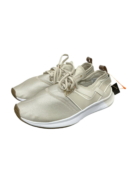 Tenis 8 (NEW BALANCE)