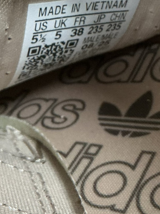 Tenis 5.5 (ADIDAS)
