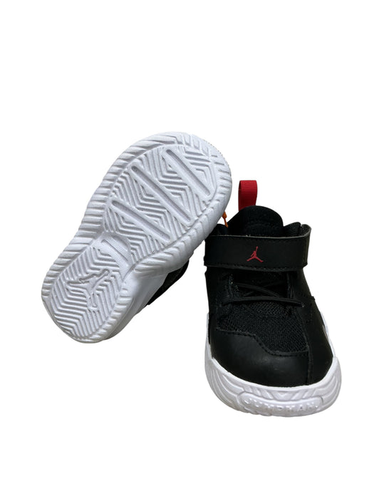 Tenis para bebè 5C (JORDAN)