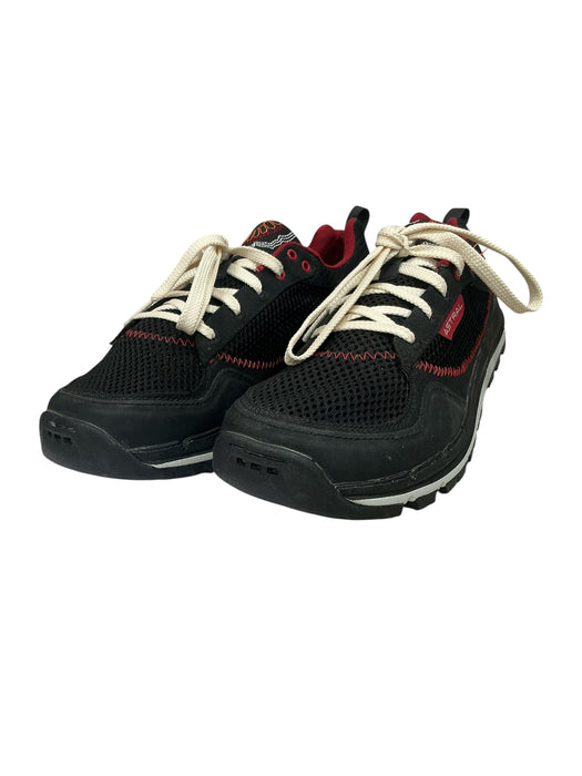 Tenis 8.5 (ASTRAL)