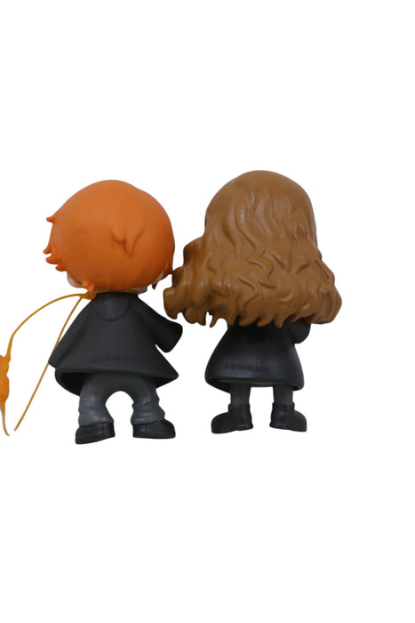 Hermione Granger y Ron Weasley (HARRY POTTER)