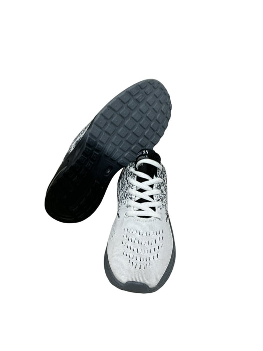 Tenis