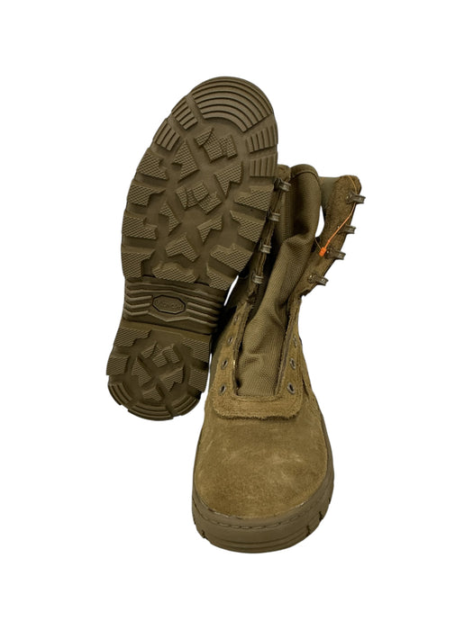 Zapato 8.5 (VIBRAM)