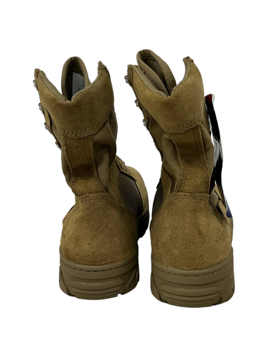 Zapato 8.5 (VIBRAM)