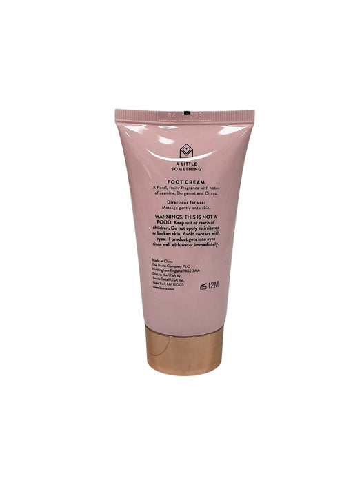 Crema de pies So Wonderful - vista trasera con ingredientes e instrucciones