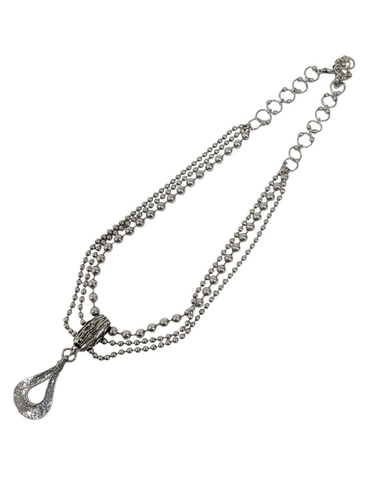 Collar de plata (925)