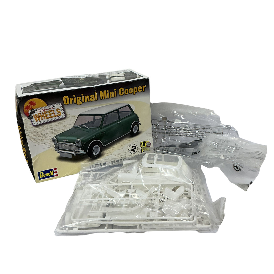 Kit de modelismo  (REVELL)