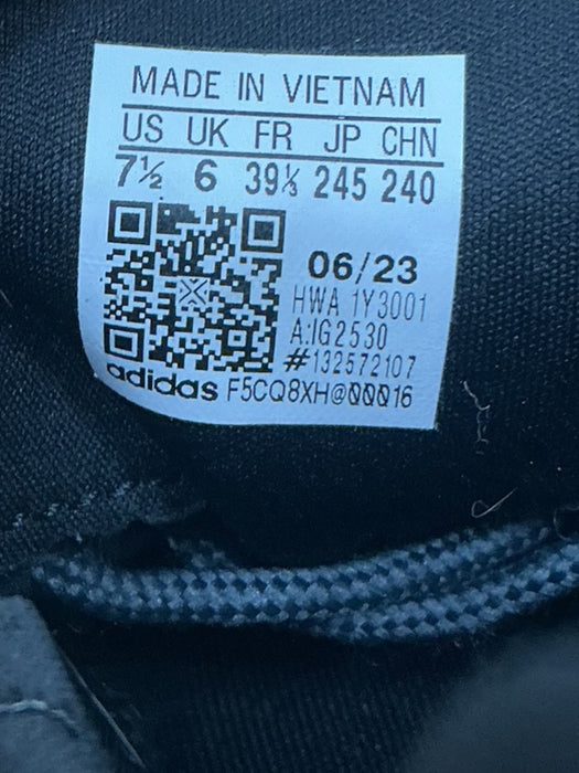 Tenis 7.5 (ADIDAS)