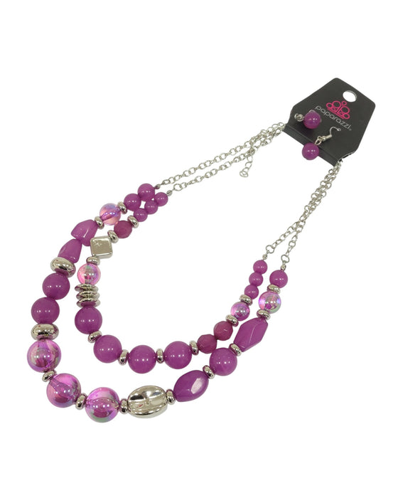 Collar y Aretes de Fantasía (PAPARAZZI)