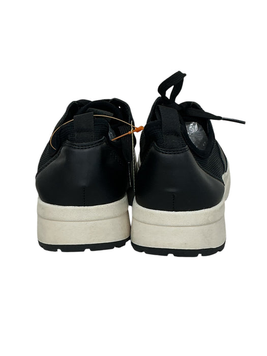 Tenis 8
